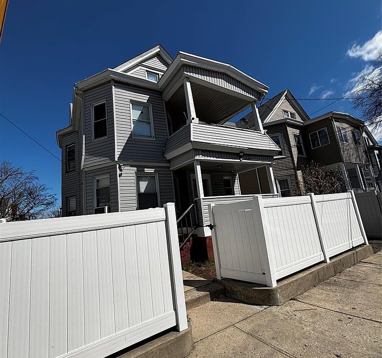 1st image of 205 Lawrence St