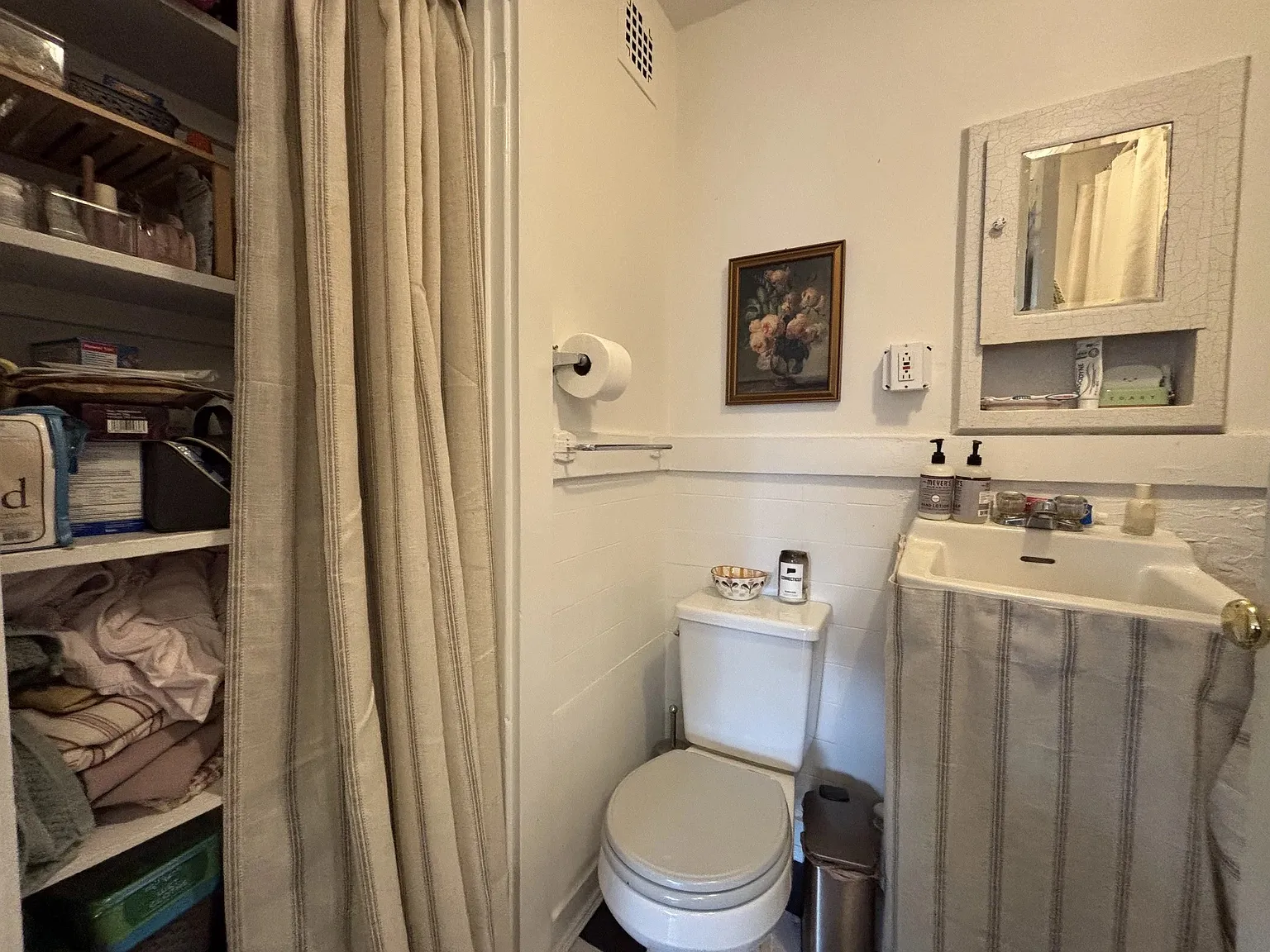 Studio, 1.0 bath, $2,600 — Photo 3