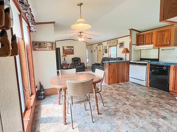 5th image of 5495 W Clarence Rd