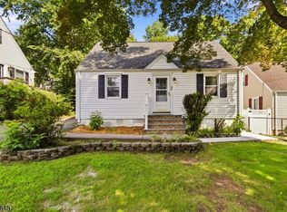 48 Malapardis Rd, Morris Plains Boro, NJ 07950