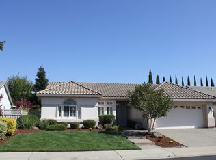 7024 Hayride Ln, Roseville, CA 95747