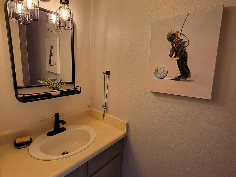 Downstairs Bathroom #1
