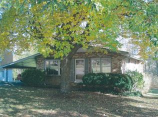896 Glade St, Martinsville, VA 24112