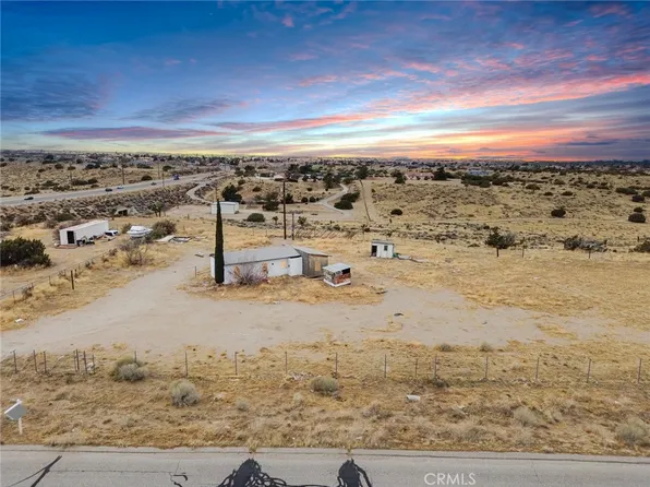 9770 Verbena Rd, Oak Hills, CA 92344