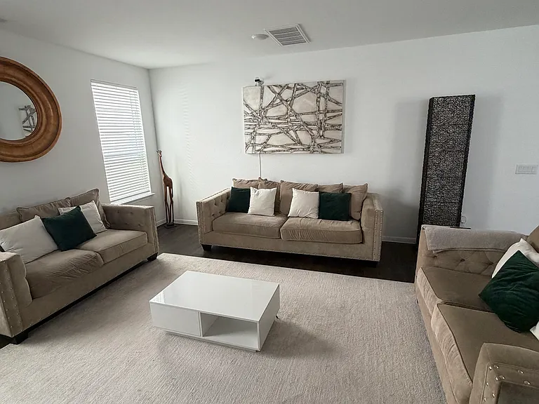 10110 Clearwick St — Photo 13