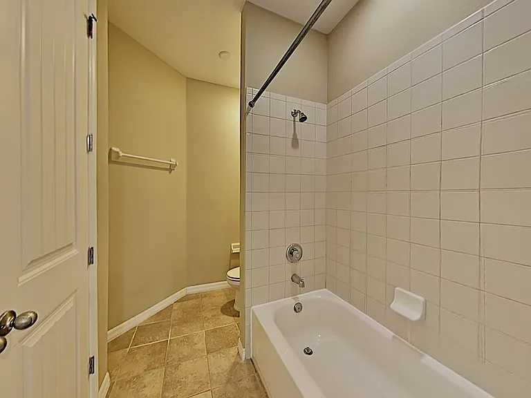 12986 Holdenbury Ln — Photo 11