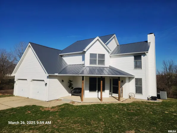 107 Salem Ct, Pekin, IL 61554
