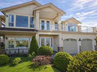 6455 Groveland Dr, Nanaimo, BC V9V1V4