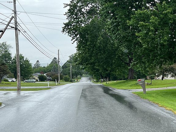 4th image of 603 Gleason Rd