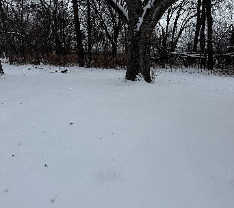 1st image of 19611 Crawford Ave