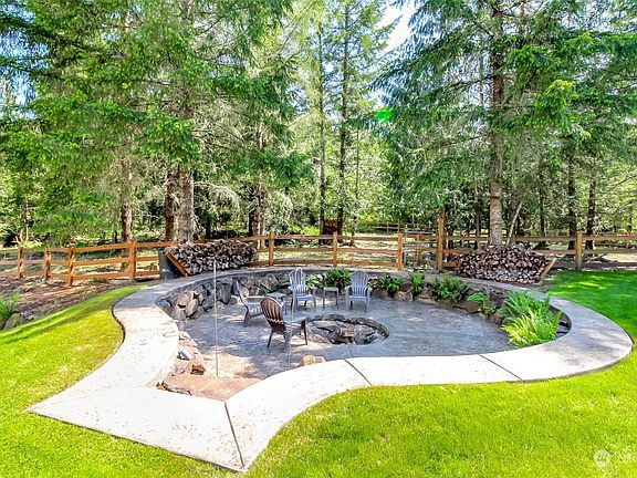 3rd image of 28017 SE 268th Street