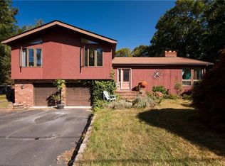 91 Mark Dr, Tiverton, RI 02878