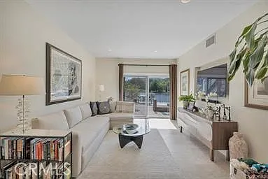 4645 Park Mirasol — Photo 31
