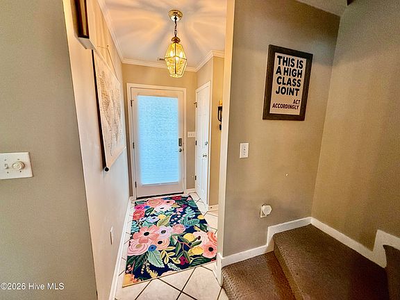 5th image of 2807 Arendell Street
