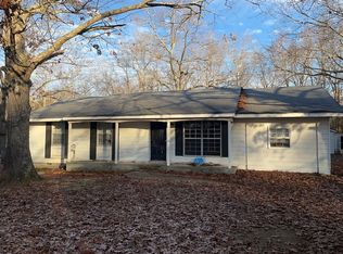 109 Linda Ln, Honea Path, SC 29654