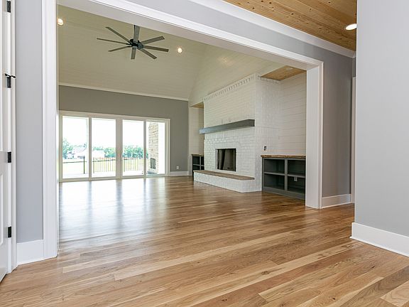5th image of 632 Chrisview Ct Lot 217