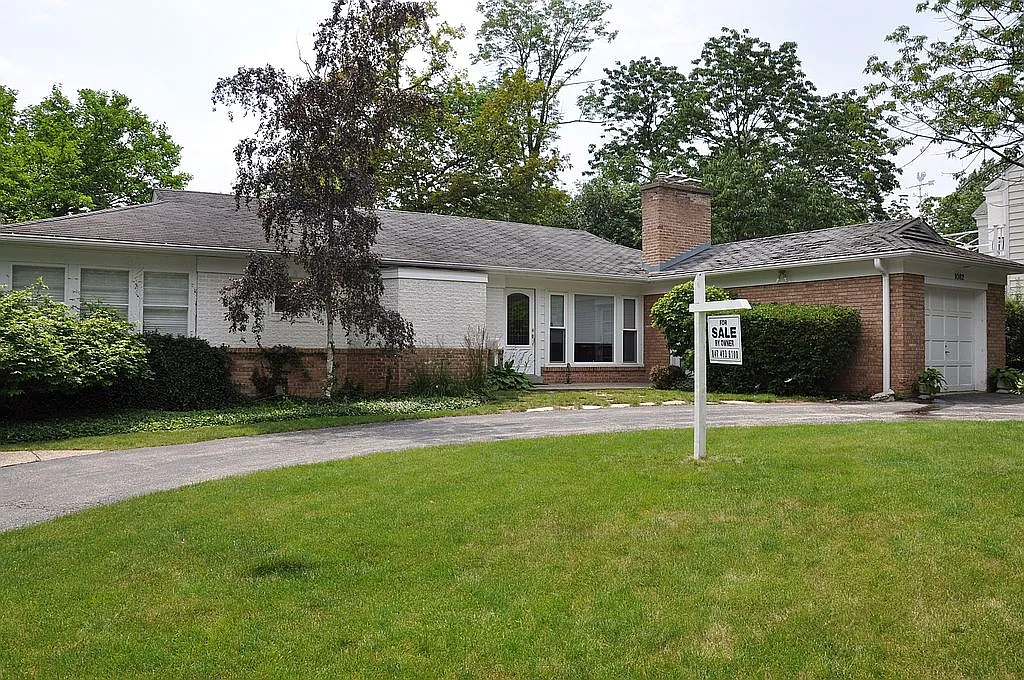 1082 Lincoln Ave S photo 1