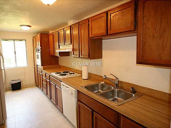 2nd image of 750 S Royal Crest Cir Unit 326