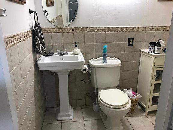 3rd image of 1518 Melpomene St
