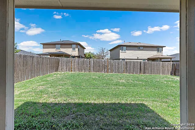 117 Linden Ln — Photo 25