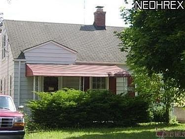 1st image of 729 Cambridge Ave
