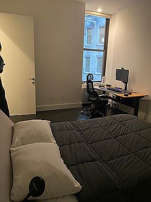 5th image of 25 Broad St APT 16R