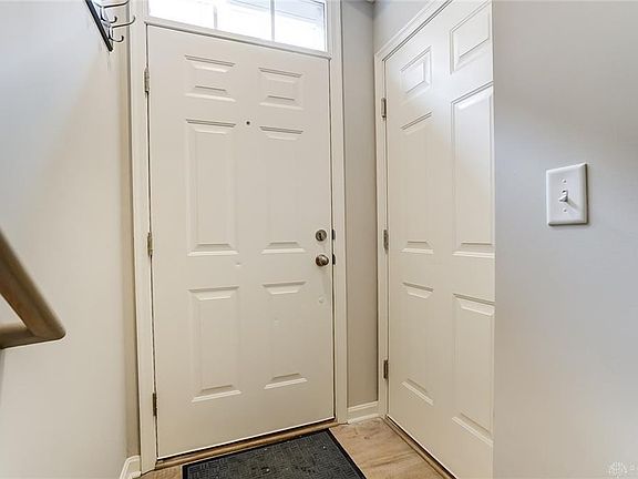 4th image of 230 Keelboat Ct