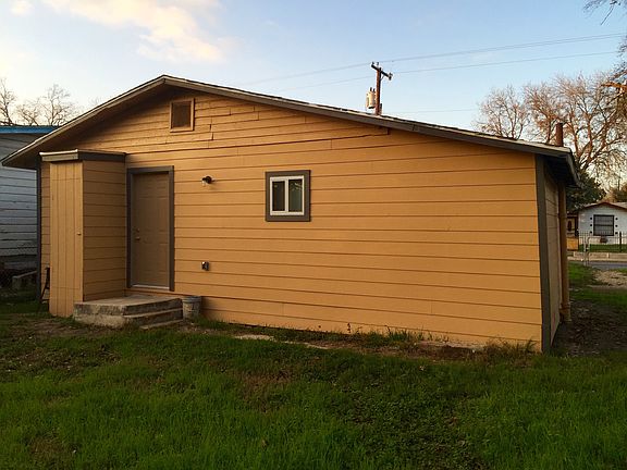 3rd image of 450 Morningview Dr