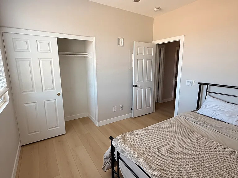 1800 E Lakeshore Dr #1008 — Photo 7