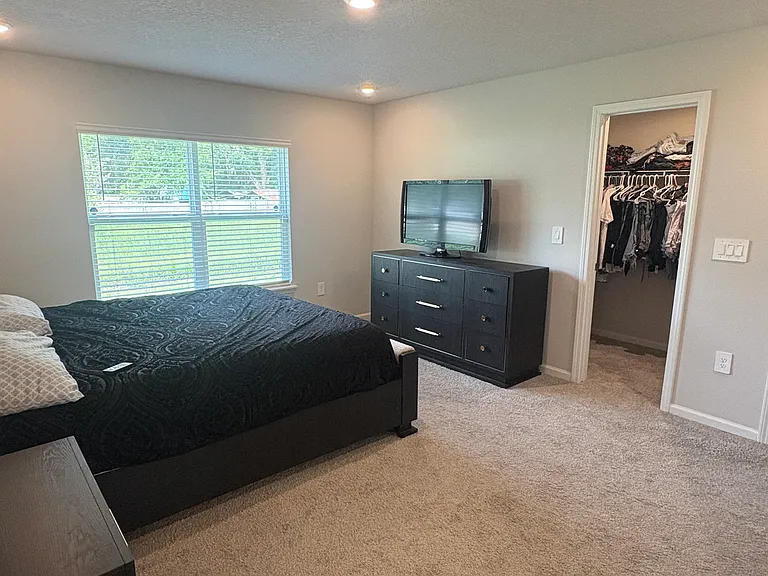 5262 Sawmill Point Way — Photo 4