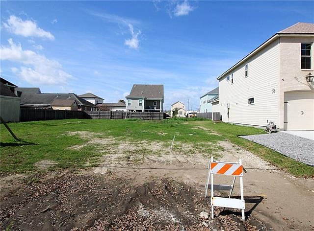 1st image of 7022 Fleur De Lis Dr