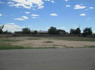 950 Vereda Del Valle Ave, El Paso, TX 79932