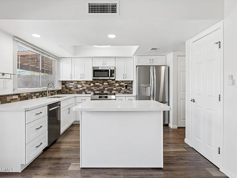 8141 E Vista Dr — Photo 9