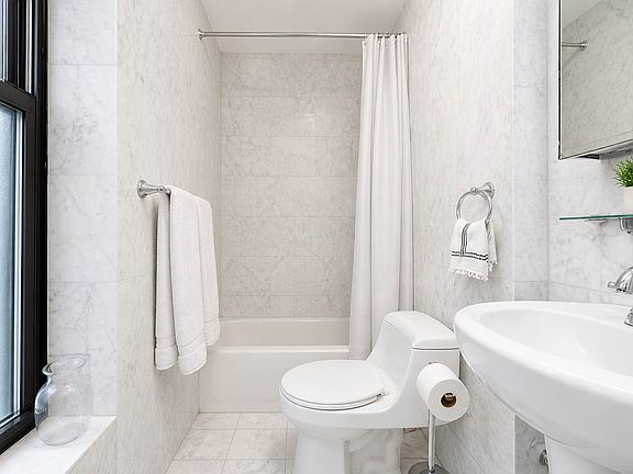 5th image of 19 Commerce St APT 1