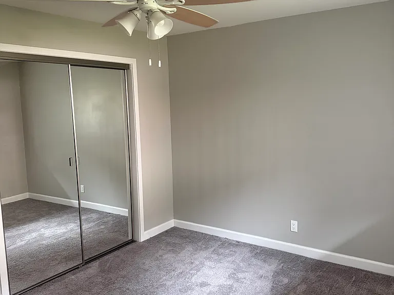 Spondee Apartments — Photo 9