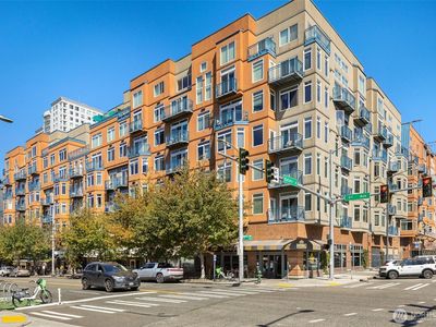 2414 1st Avenue #512, Seattle, WA, 98121