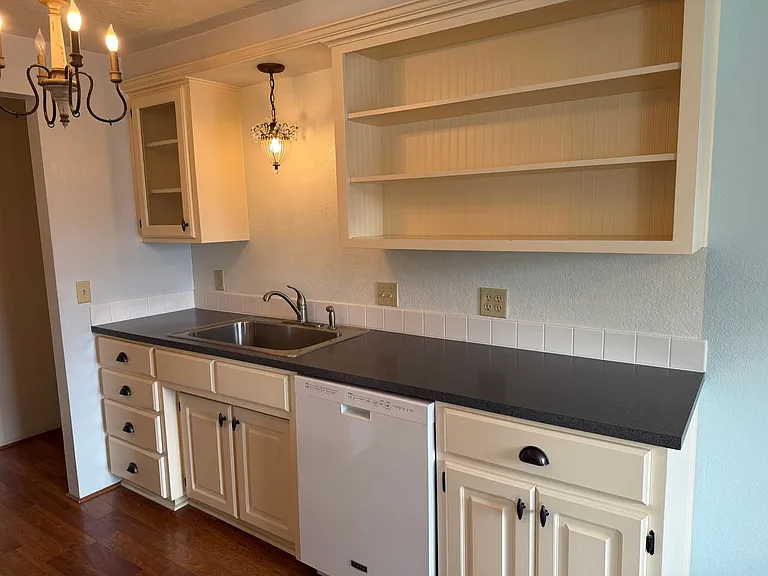 1198 55th Pl — Photo 10