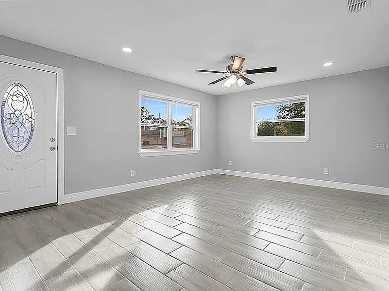 4823 Kathy Jo Ter — Photo 10