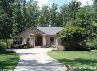 14002 Harbour Pointe Rd, Midlothian, VA 23112