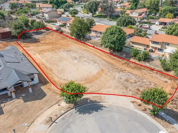 1522 Blossom Ct, Redlands, CA 92373