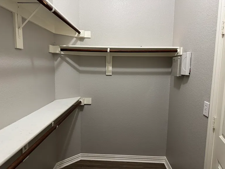 60 Kramer Ln — Photo 26