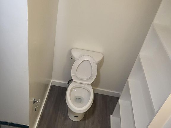 3rd image of 314 W Alamar Ave #11