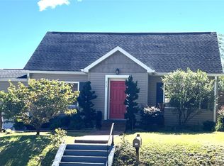 213 Erwin St, Morganton, NC 28655