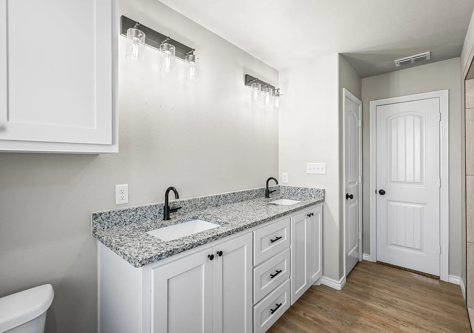 Brand New Construction In Idalou ISD! — Photo 4