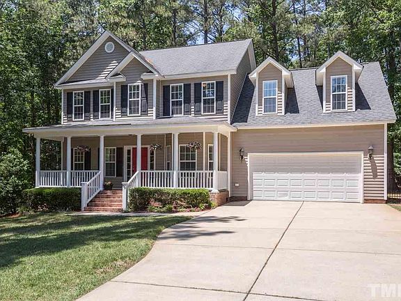 2nd image of 69 Shelton Ct