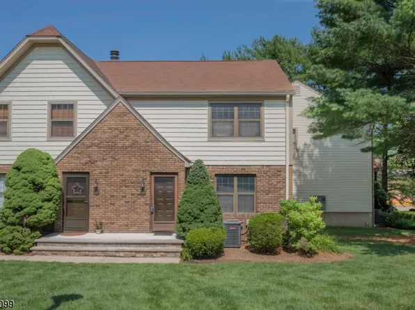 101 E Oak St #3, Oakland Boro, NJ 07436