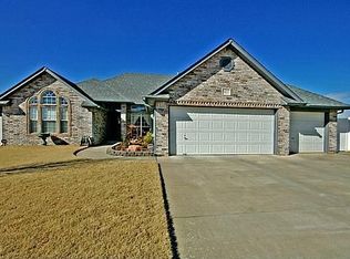 3817 Dove Ave, Harrah, OK 73045