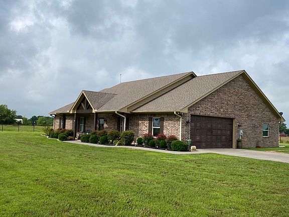 3rd image of 1133 County Road 2875