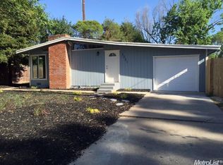 2221 Walnut Ave, Carmichael, CA 95608
