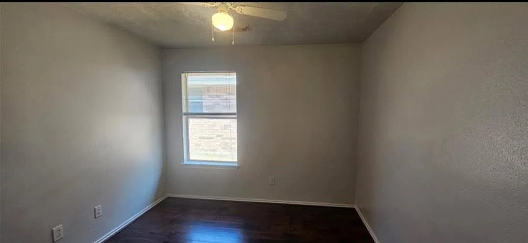 4 bed, 2.0 bath, 1972 sqft, $2,300 — Photo 4